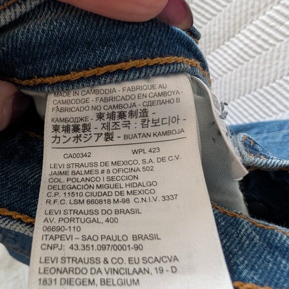 Levi's Premium Wedgie Straight Fit Women's Blue Jeans Size 28 frayed hem - Picture 14 of 14